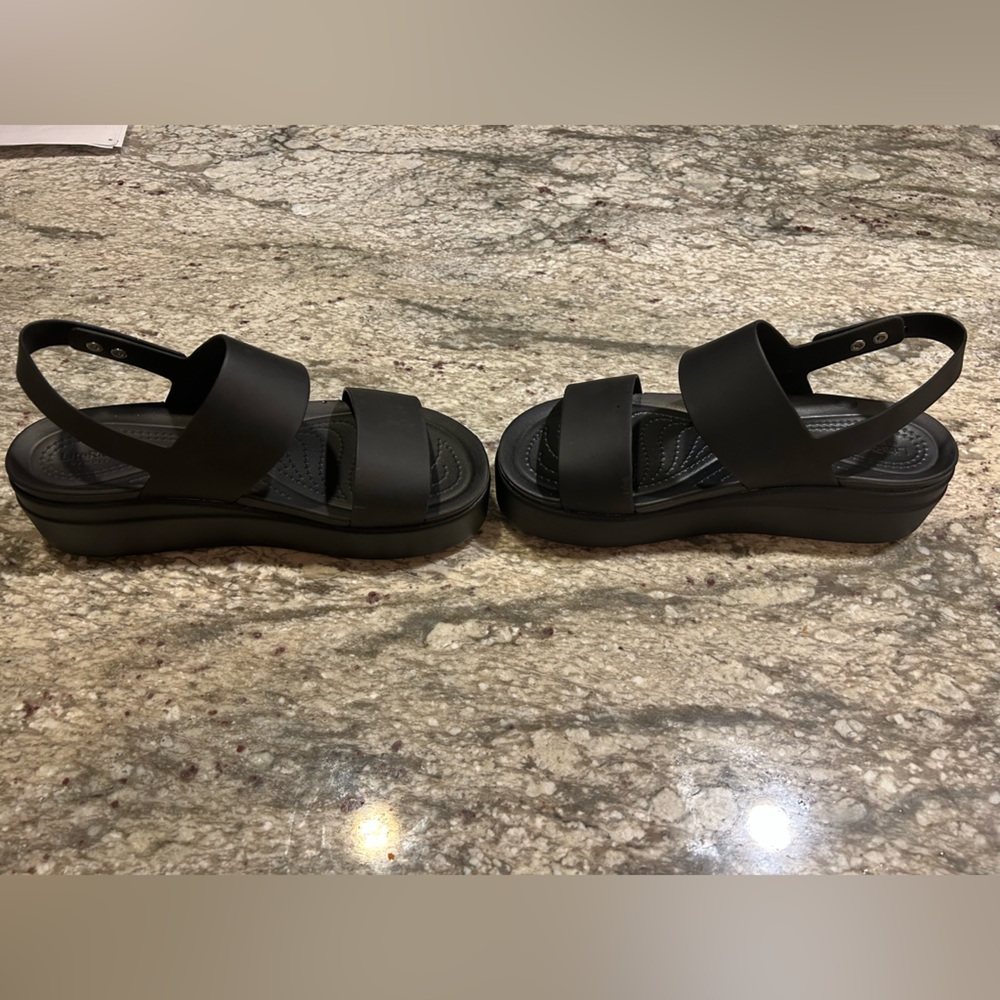 Crocs Brooklyn platform wedge sandals